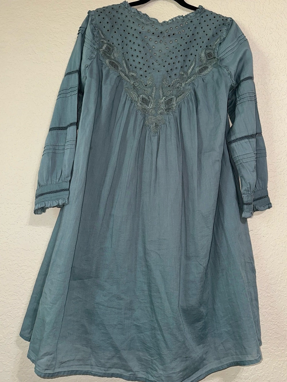 New Sundance Dress - Picture 5 of 10